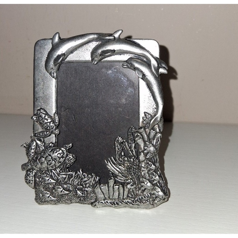 Vintage Dolphin Picture Frame 4x3 Silver Tone Cast Metal‎ Ocean Sea Life Frame